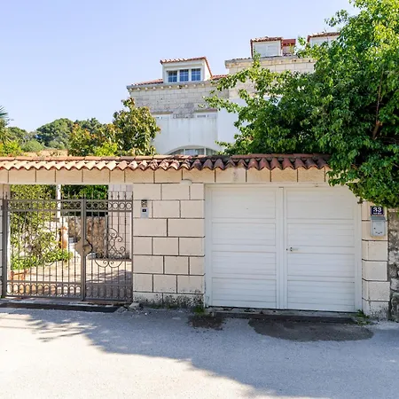 Holiday home Mareta